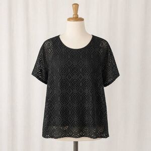Christopher & Banks Black Lace Top Medium Lined